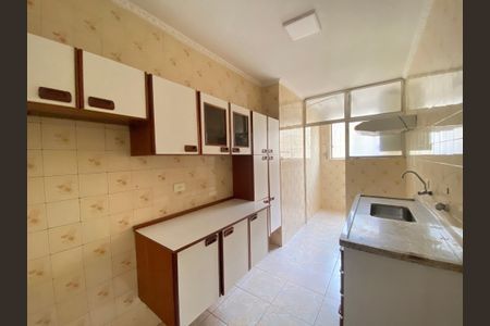 Apartamento à venda com 69m², 2 quartos e 1 vaga Apartamento à venda com 69m², 2 quartos e 1 vagaCozinha