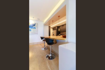 Apartamento à venda com 210m², 4 quartos e 3 vagas Apartamento à venda com 210m², 4 quartos e 3 vagasSala