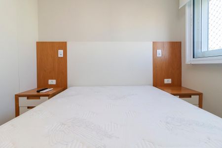 Apartamento à venda com 210m², 4 quartos e 3 vagas Apartamento à venda com 210m², 4 quartos e 3 vagasSuíte 2