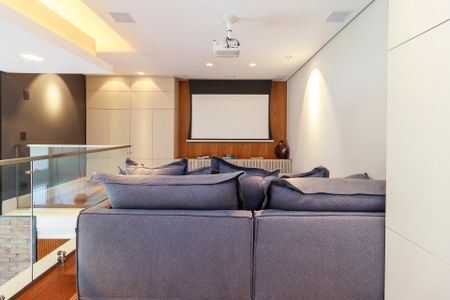 Apartamento à venda com 210m², 4 quartos e 3 vagas Apartamento à venda com 210m², 4 quartos e 3 vagasMesanino