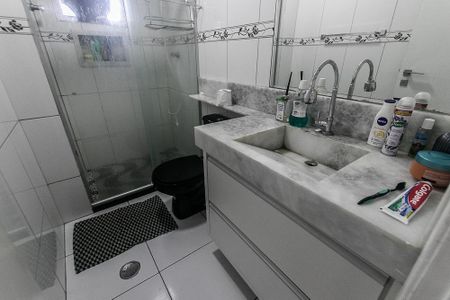 Apartamento para alugar com 79m², 3 quartos e 1 vaga Apartamento para alugar com 79m², 3 quartos e 1 vagaBanheiro