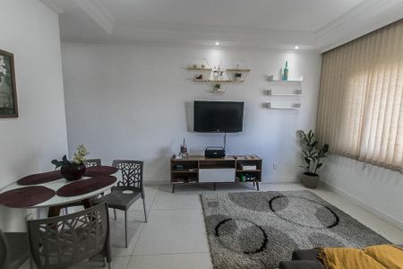 Apartamento para alugar com 79m², 3 quartos e 1 vaga Apartamento para alugar com 79m², 3 quartos e 1 vagaSala