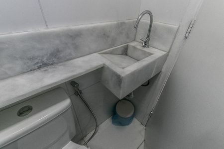 Apartamento para alugar com 79m², 3 quartos e 1 vaga Apartamento para alugar com 79m², 3 quartos e 1 vagaBanheiro 2