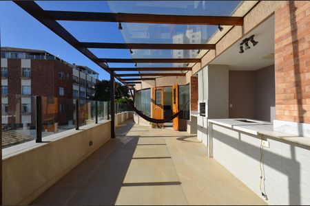 Apartamento à venda com 168m², 3 quartos e 1 vagaÁrea privativa/ cobertura