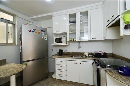 Apartamento à venda com 168m², 3 quartos e 1 vagaCozinha