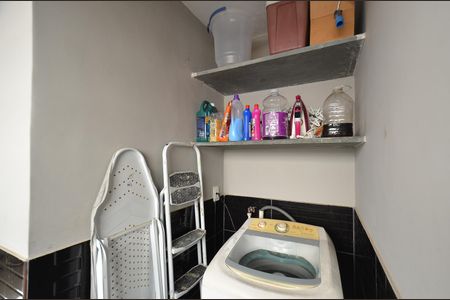 Apartamento à venda com 168m², 3 quartos e 1 vagaÁrea de Serviço