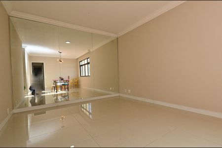 Apartamento à venda com 168m², 3 quartos e 1 vagaSala 