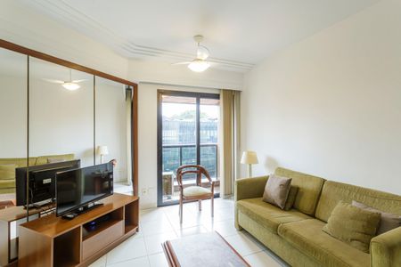 Apartamento à venda com 42m², 1 quarto e 1 vagaSala