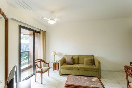 Apartamento à venda com 42m², 1 quarto e 1 vagaSala
