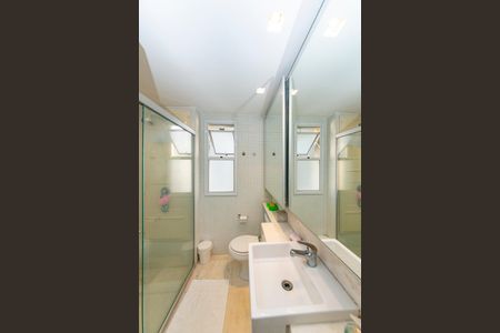 Apartamento à venda com 125m², 3 quartos e 3 vagasBanheiro da Suíte 1