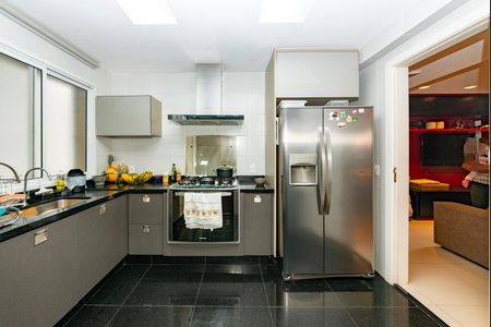 Apartamento à venda com 125m², 3 quartos e 3 vagasCozinha