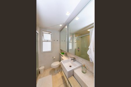 Apartamento à venda com 125m², 3 quartos e 3 vagasBanheiro da Suíte 1