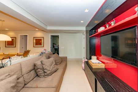 Apartamento à venda com 125m², 3 quartos e 3 vagasSala