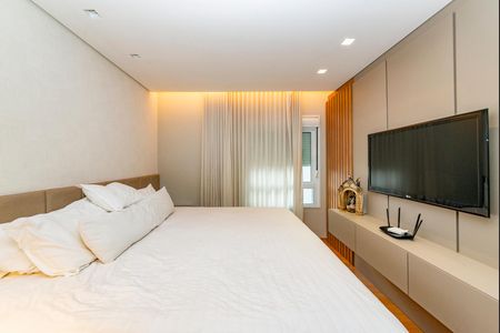 Apartamento à venda com 125m², 3 quartos e 3 vagasSuíte 1