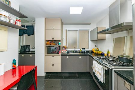 Apartamento à venda com 125m², 3 quartos e 3 vagasCozinha