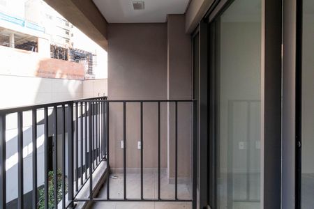 Studio para alugar com 33m², 1 quarto e sem vagaVaranda