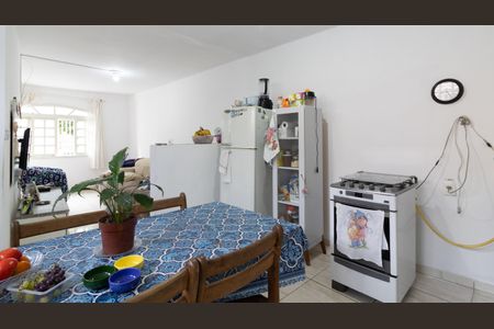 Casa para alugar com 80m², 3 quartos e 1 vagaCozinha