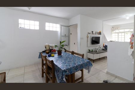 Casa para alugar com 80m², 3 quartos e 1 vagaCozinha