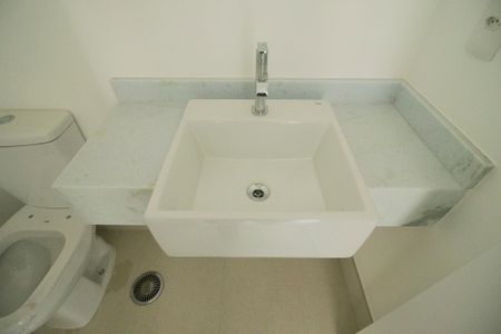 Apartamento à venda com 125m², 3 quartos e 2 vagasLavabo