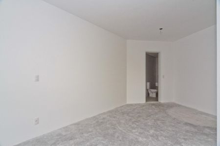 Apartamento à venda com 123m², 3 quartos e 2 vagasSuíte 1