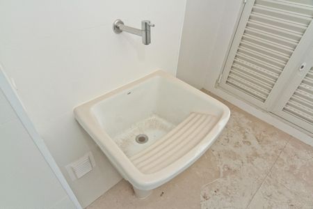 Apartamento à venda com 123m², 3 quartos e 2 vagasÁrea de Serviço