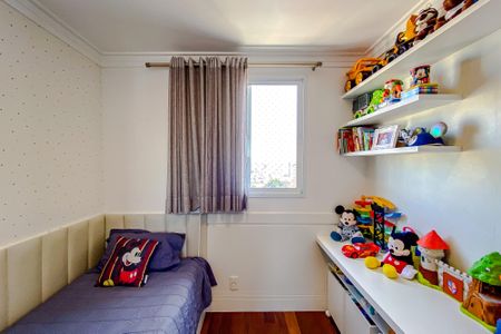 Apartamento à venda com 115m², 3 quartos e 2 vagasQuarto 2