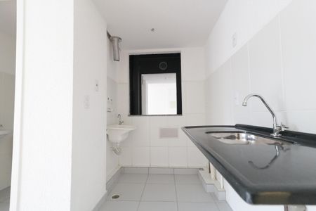 Apartamento à venda com 32m², 2 quartos e sem vagaCozinha e Área de Serviço