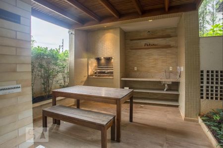 Apartamento à venda com 65m², 2 quartos e 1 vagaÁrea comum - Churrasqueira