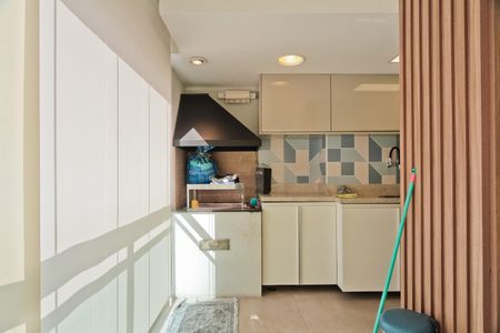 Apartamento à venda com 65m², 2 quartos e 1 vagaVaranda