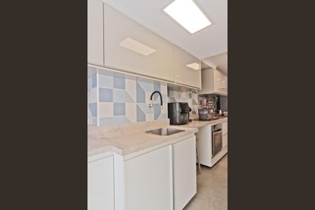 Apartamento à venda com 65m², 2 quartos e 1 vagaÁrea de Serviço