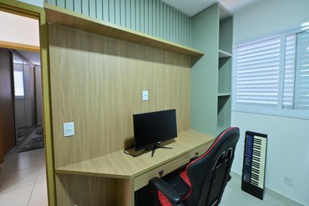 Apartamento para alugar com 69m², 2 quartos e 1 vagaQuarto