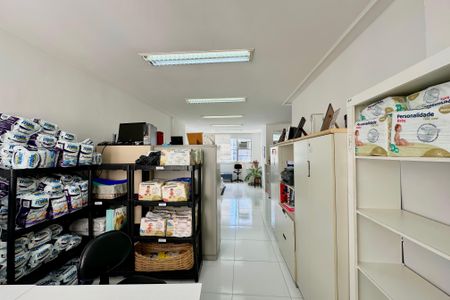 Apartamento à venda com 76m², 1 quarto e sem vagaSala