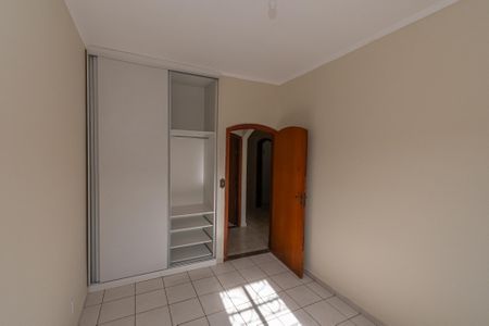 Casa para alugar com 190m², 3 quartos e 3 vagasQuarto 2