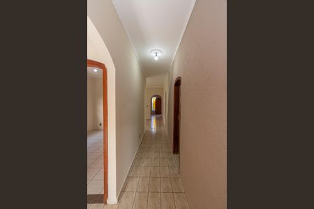 Casa para alugar com 190m², 3 quartos e 3 vagasCorredor