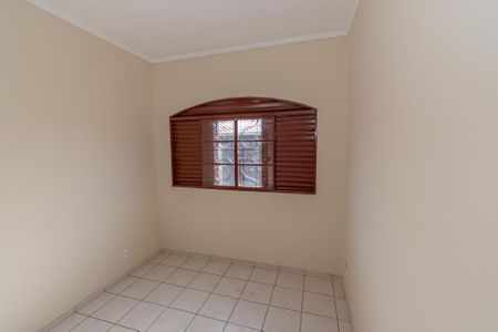 Casa para alugar com 190m², 3 quartos e 3 vagasQuarto 2