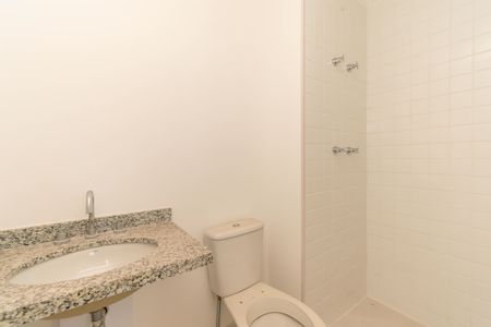 Apartamento à venda com 58m², 2 quartos e 1 vagaBanheiro 2