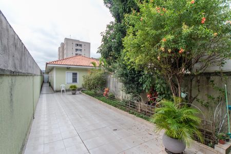 Casa à venda com 141m², 3 quartos e 3 vagasQuintal