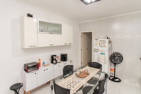 Casa à venda com 141m², 3 quartos e 3 vagasCozinha