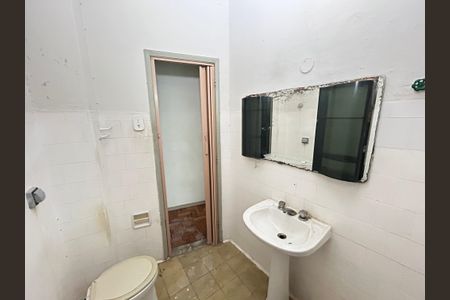 Apartamento à venda com 63m², 2 quartos e 1 vagaBanheiro Social