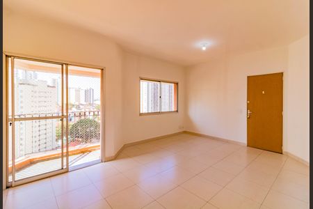 Apartamento à venda com 70m², 3 quartos e 1 vagaSala