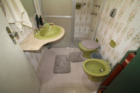 Casa à venda com 653m², 3 quartos e 7 vagasBanheiro