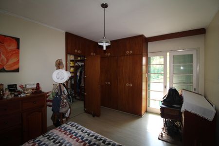 Casa à venda com 653m², 3 quartos e 7 vagasSuíte