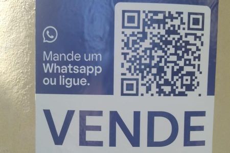 Casa à venda com 653m², 3 quartos e 7 vagas Casa à venda com 653m², 3 quartos e 7 vagasPlaca
