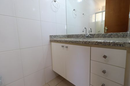 Apartamento para alugar com 107m², 3 quartos e 2 vagasBanheiro da Suíte 2