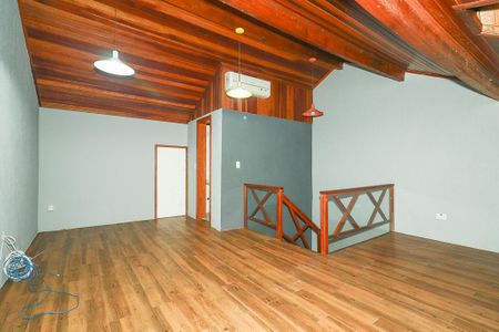 Casa de condomínio à venda com 179m², 3 quartos e 2 vagasQuarto Suite 2