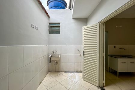 Casa para alugar com 35m², 1 quarto e sem vagaÁrea de Serviço