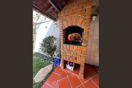 Casa à venda com 185m², 3 quartos e 2 vagasFoto 02