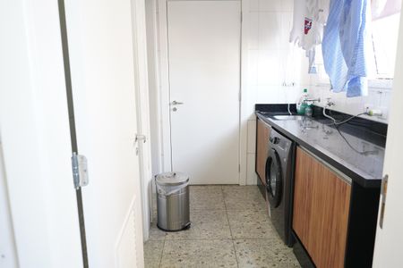Apartamento à venda com 160m², 3 quartos e 3 vagasÁrea de Serviço
