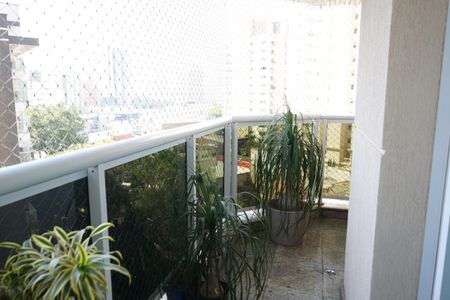 Apartamento à venda com 160m², 3 quartos e 3 vagasSacada