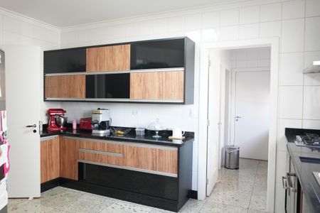 Apartamento à venda com 160m², 3 quartos e 3 vagasCozinha